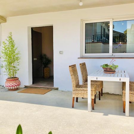 Blue Apricot Apartment Con Jacuzzi Montesilvano Marina Екстериор снимка