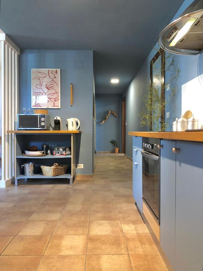 Blue Apricot Apartment Con Jacuzzi Montesilvano Marina Екстериор снимка